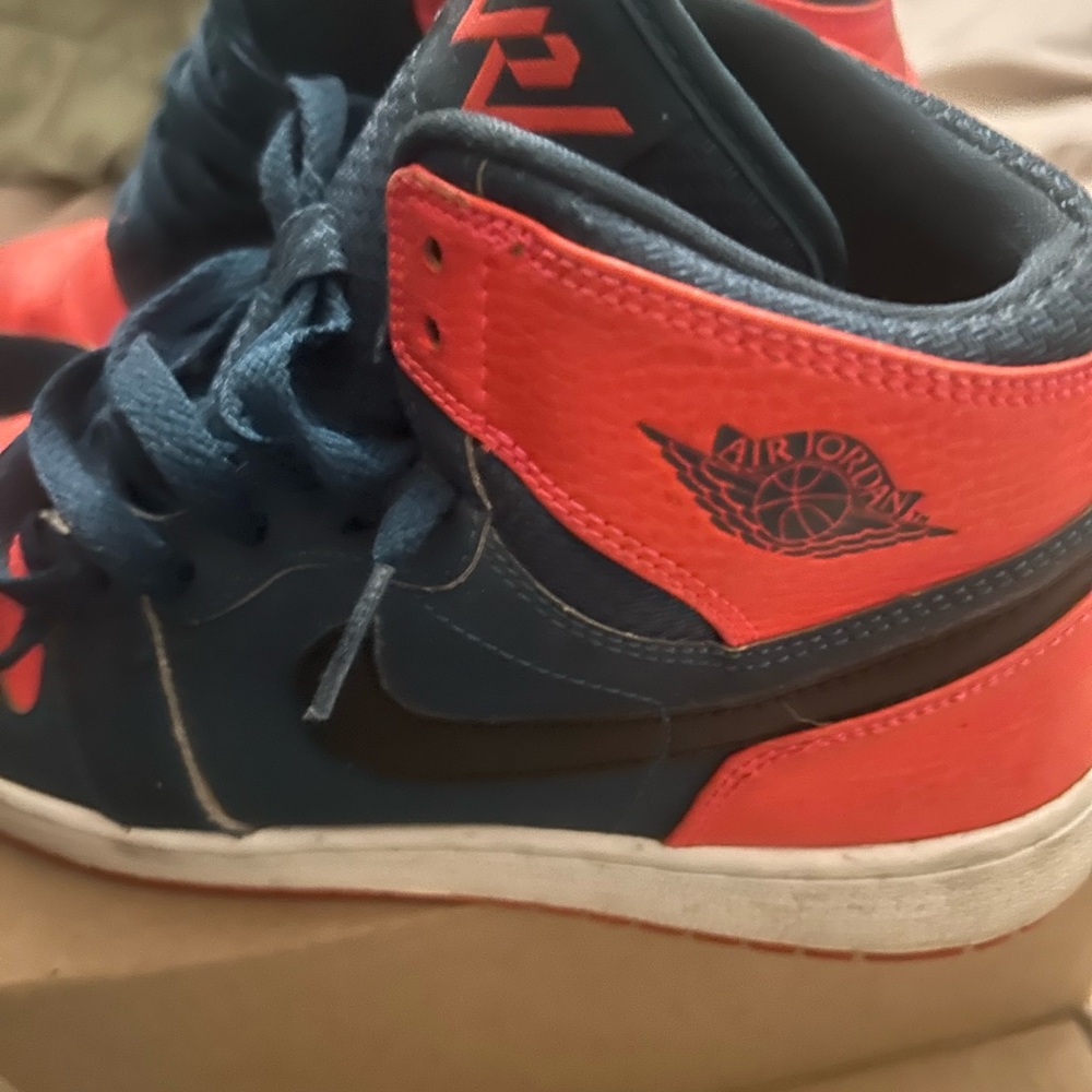 Nike shoes
